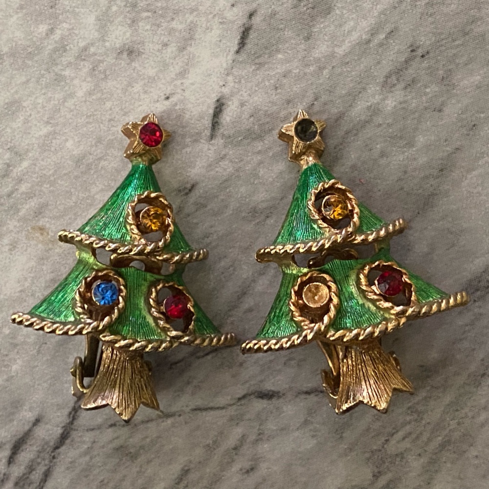 Holiday Green Enamel Christmas Tree Clip-On Earrings